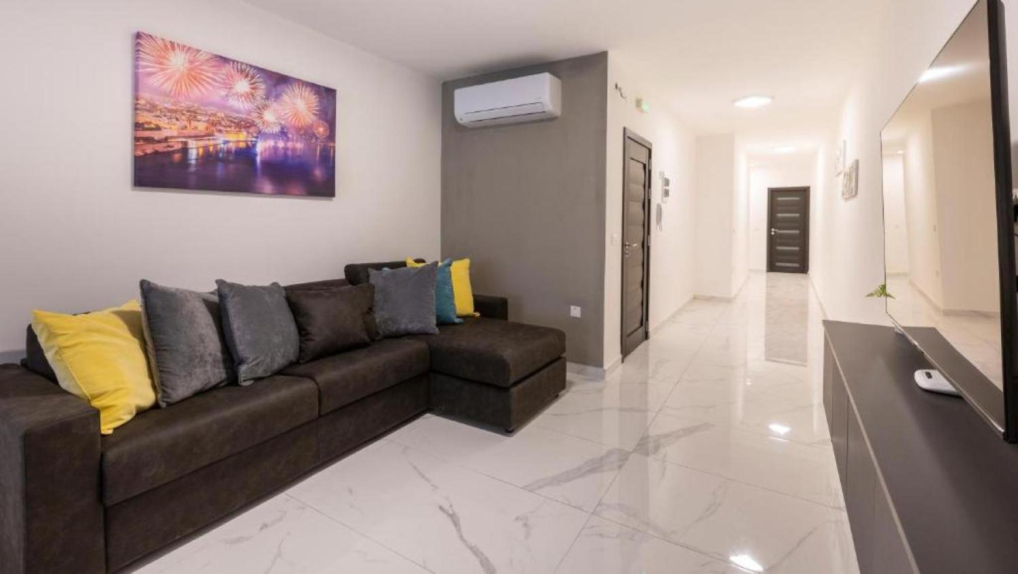 Emerald Suite เซนต์พอลส์เบย์ ภายนอก รูปภาพ